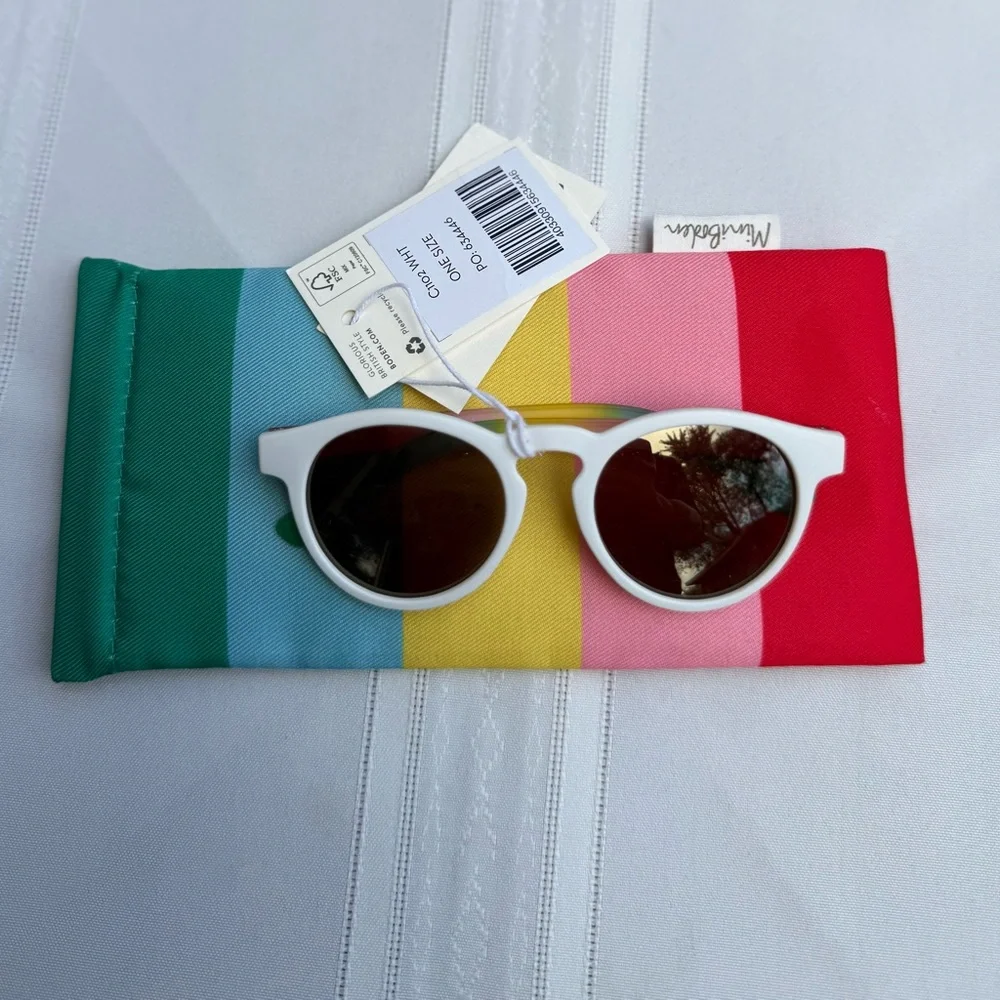 NWT Mini Boden Kids Sunglasses, white Frame, Ombré Rainbow Arms, Size 5x5 in